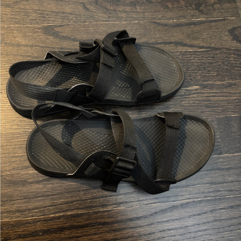 Chaco Black Lowdown Sport Sandal with Adjustable Straps - Picture 5 of 5